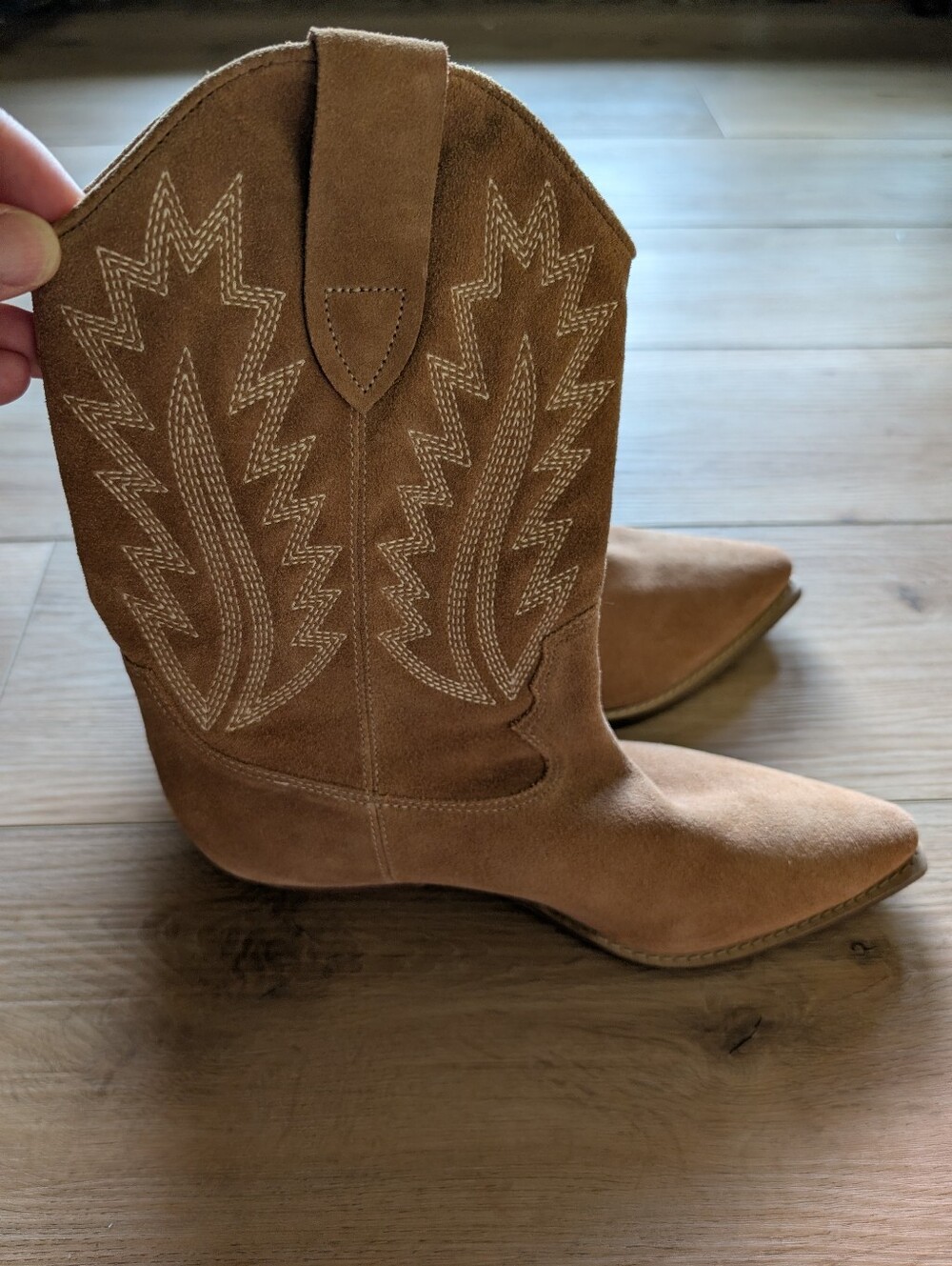 Marc Fisher Tan Suede Western Cowboy Boots - Picture 3 of 10